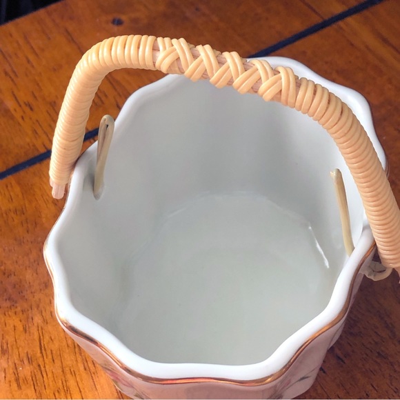 RUSS Berrie & Co. Porcelain Floral Scalloped Trinket Basket Made in Japan 4449 - Picture 5 of 13